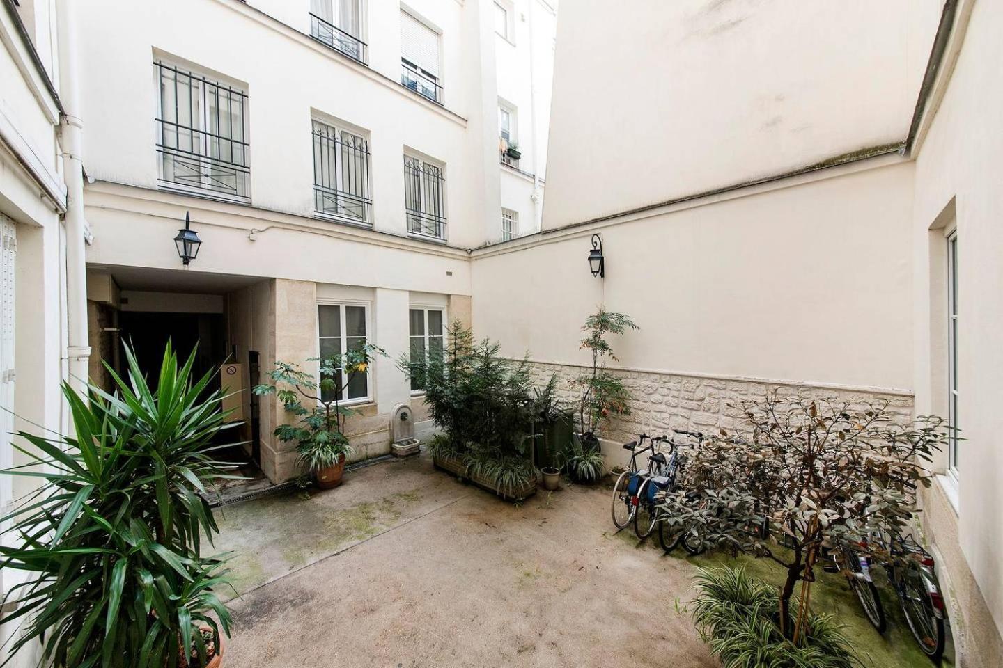 Guestready - Appartement Pres Du Marais Paris Exteriör bild